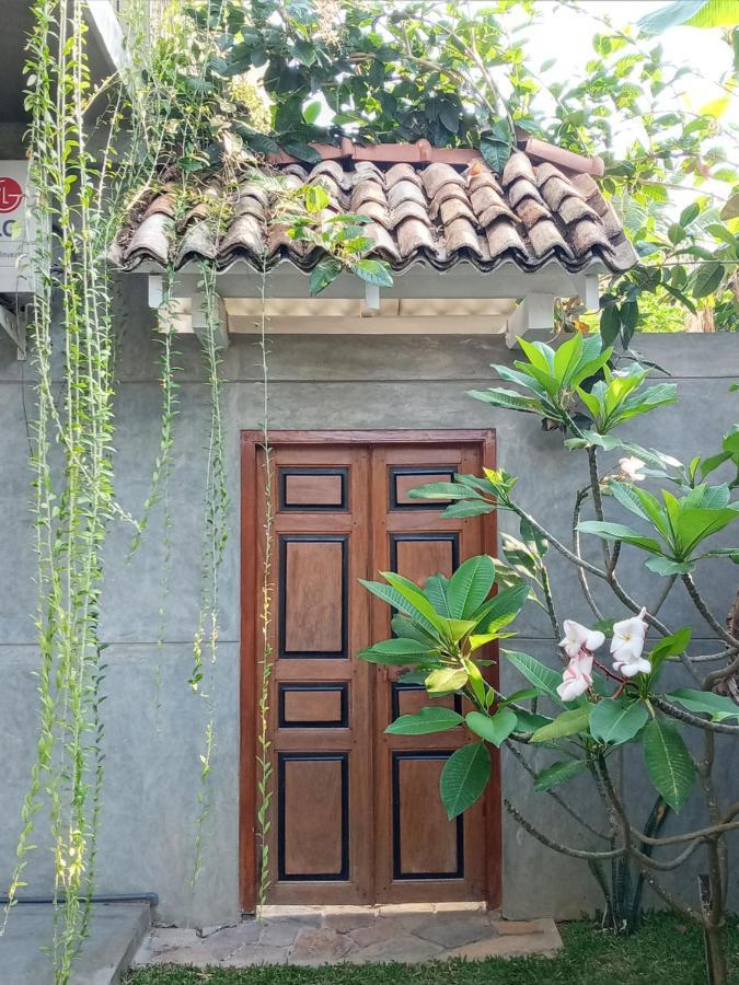N 34 Hotel Mirissa Luaran gambar