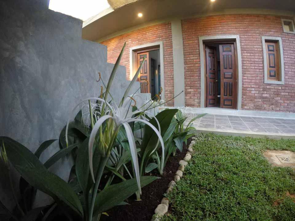 N 34 Hotel Mirissa Luaran gambar