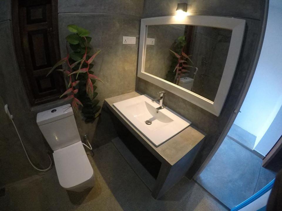 N 34 Hotel Mirissa Luaran gambar
