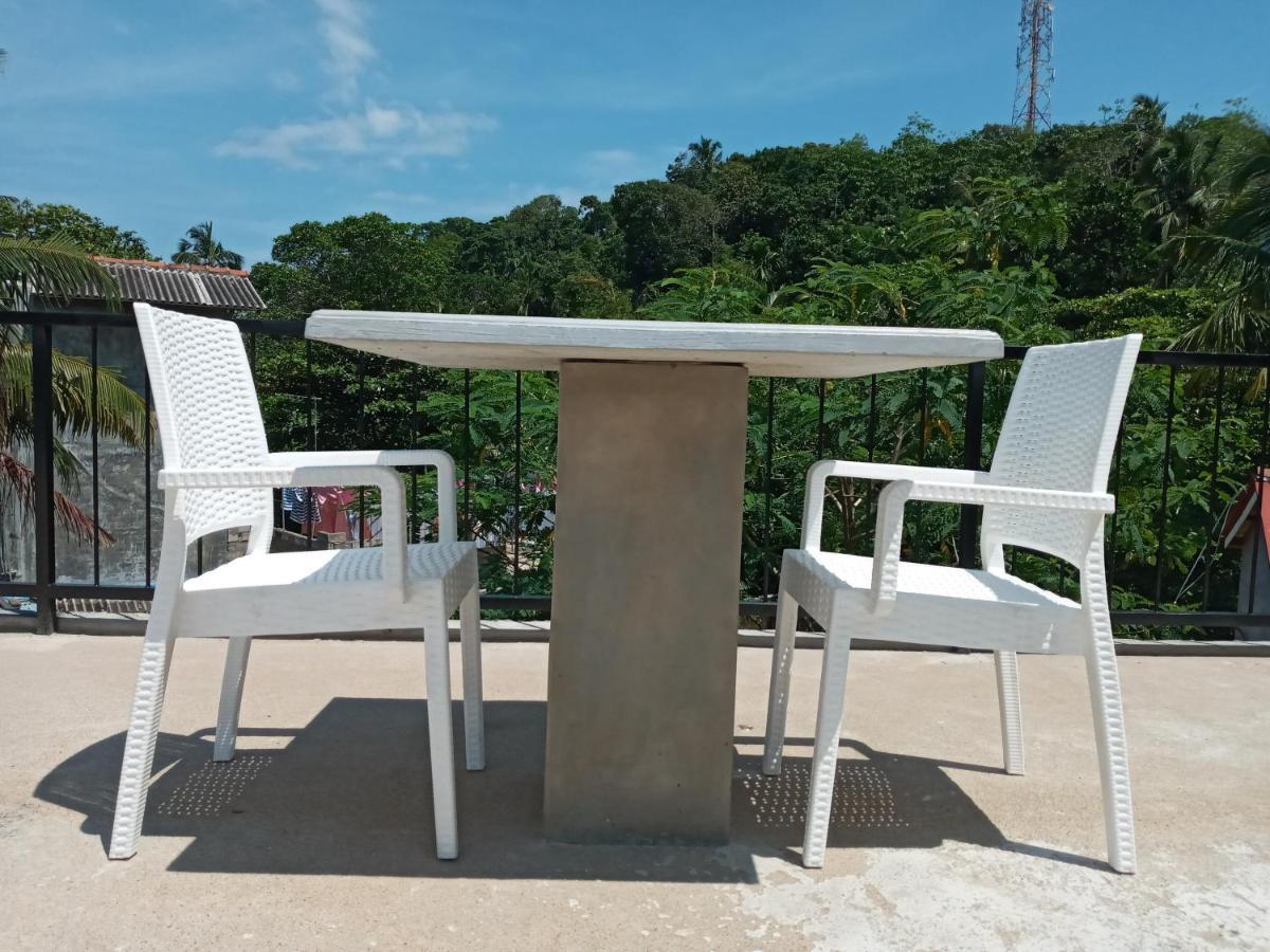 N 34 Hotel Mirissa Luaran gambar