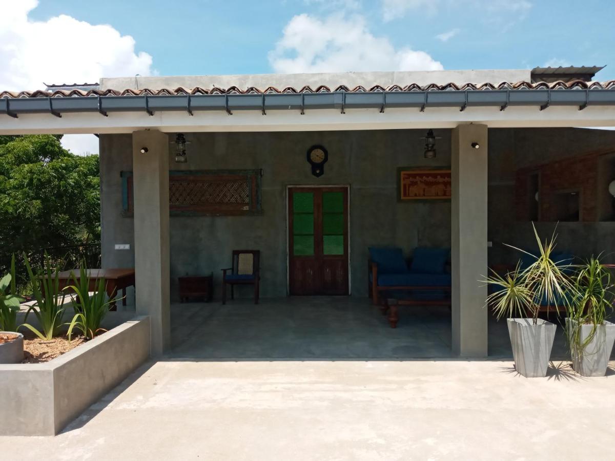 N 34 Hotel Mirissa Luaran gambar