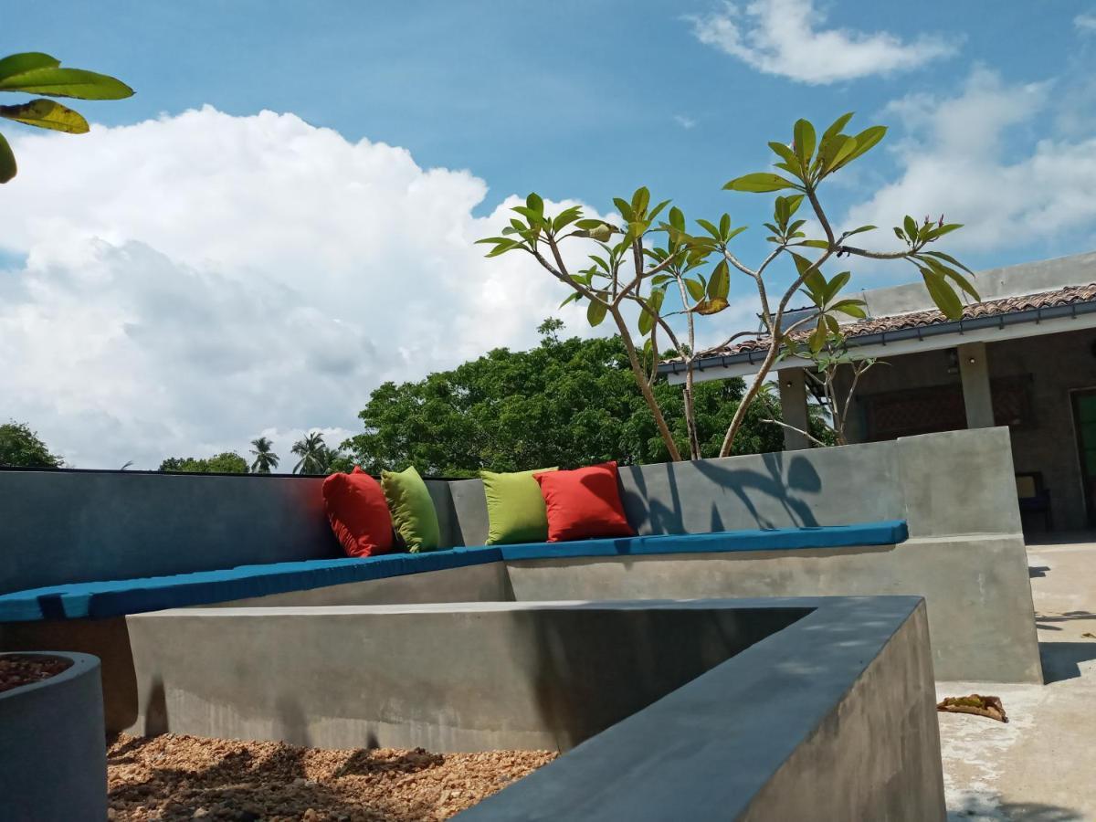 N 34 Hotel Mirissa Luaran gambar
